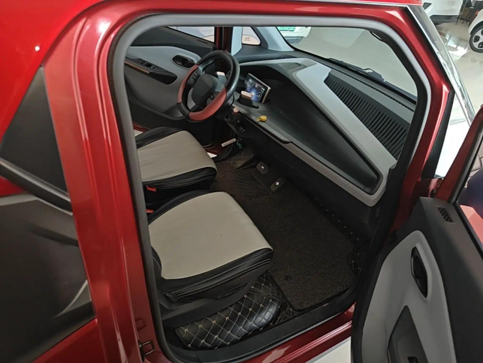 Baojun E200 2018 Intelligent Driving Edition — миниатюра 23