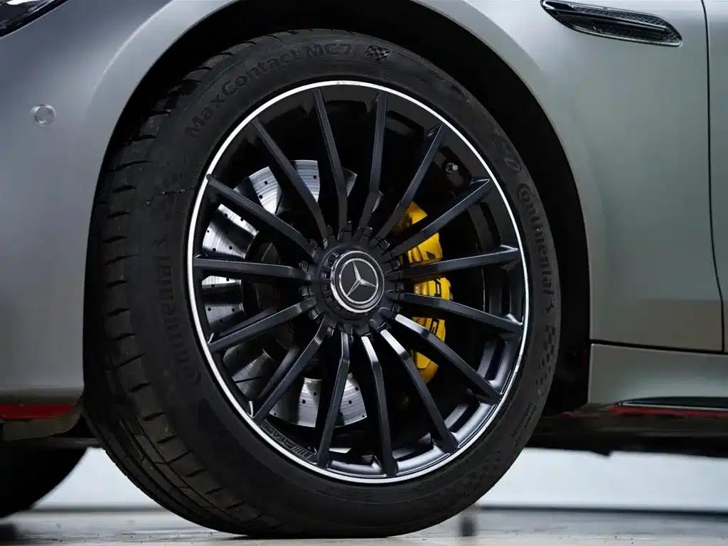 2019 AMG GT 63 S 4MATIC+ four-door coupe — миниатюра 18