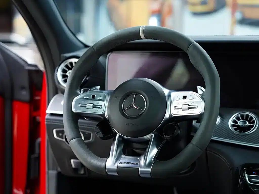 2019 AMG GT 63 S 4MATIC+ four-door coupe — миниатюра 45