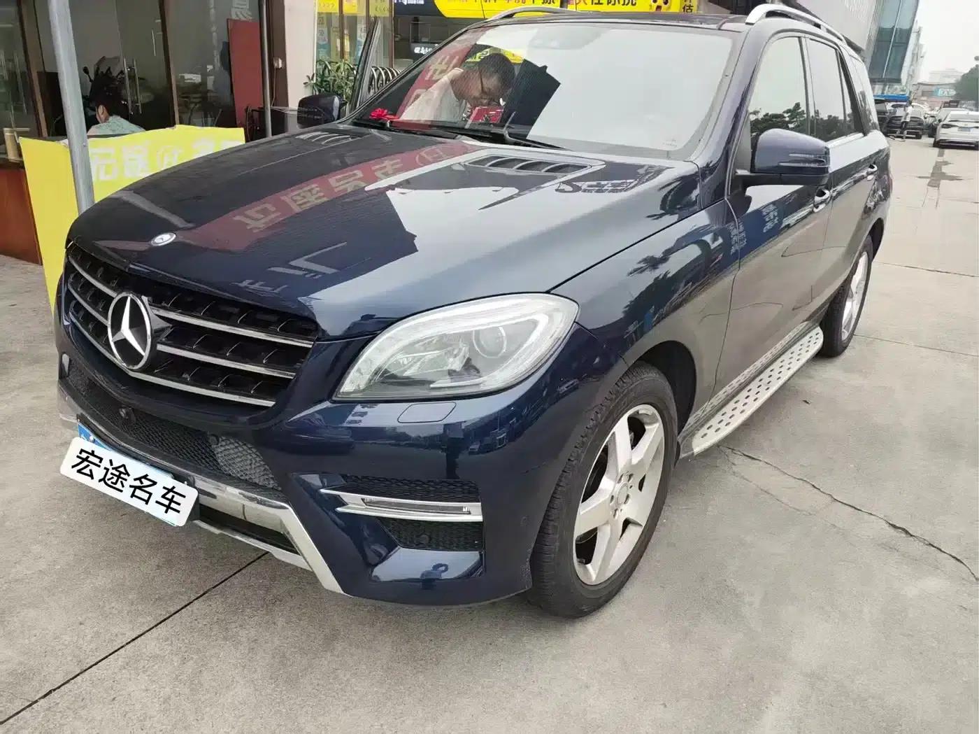 Mercedes-Benz M-Class 2014 ML 400 4MATIC Luxury — миниатюра 1