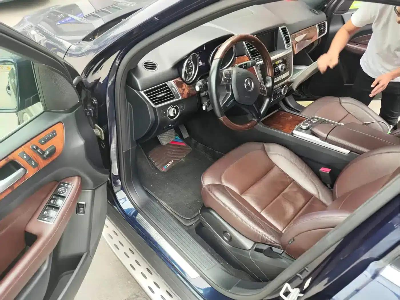 Mercedes-Benz M-Class 2014 ML 400 4MATIC Luxury — миниатюра 2