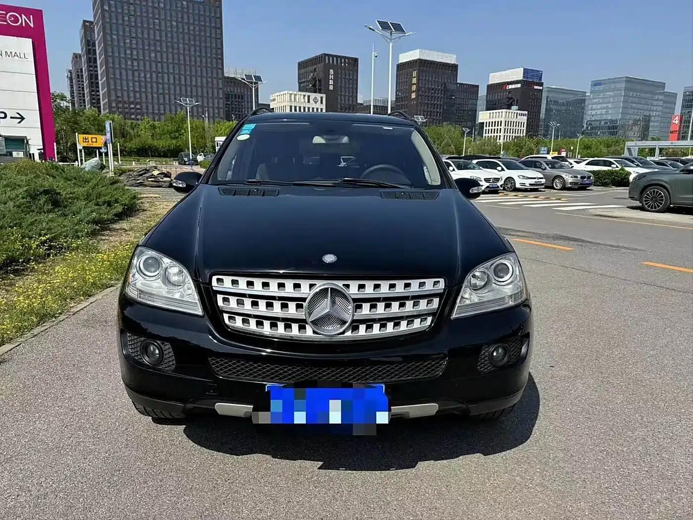 Mercedes-Benz M-Class 2006 ML 350 Premium — миниатюра 2