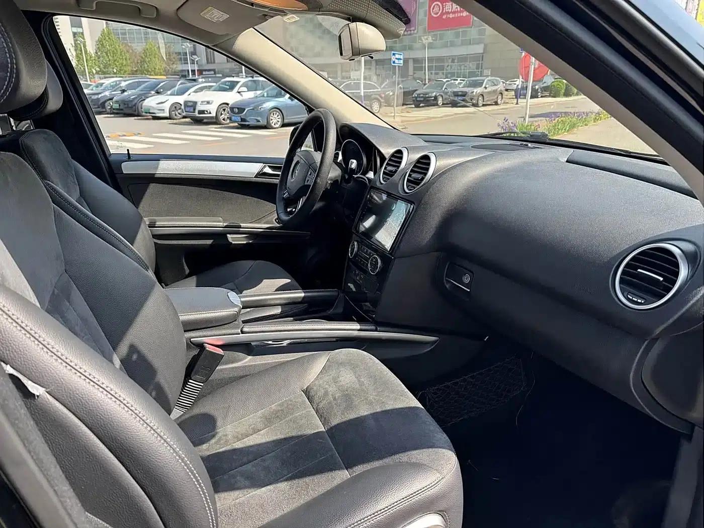 Mercedes-Benz M-Class 2006 ML 350 Premium — миниатюра 10
