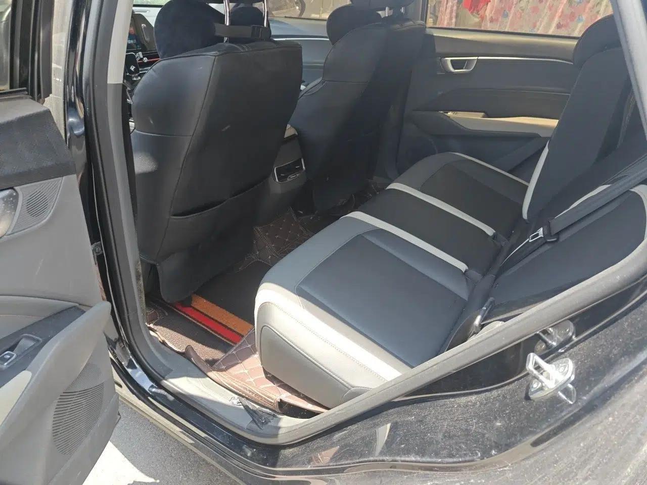 Baojun RC-6 2019 1.5T CVT 24-Hour Online Luxury Edition — миниатюра 20