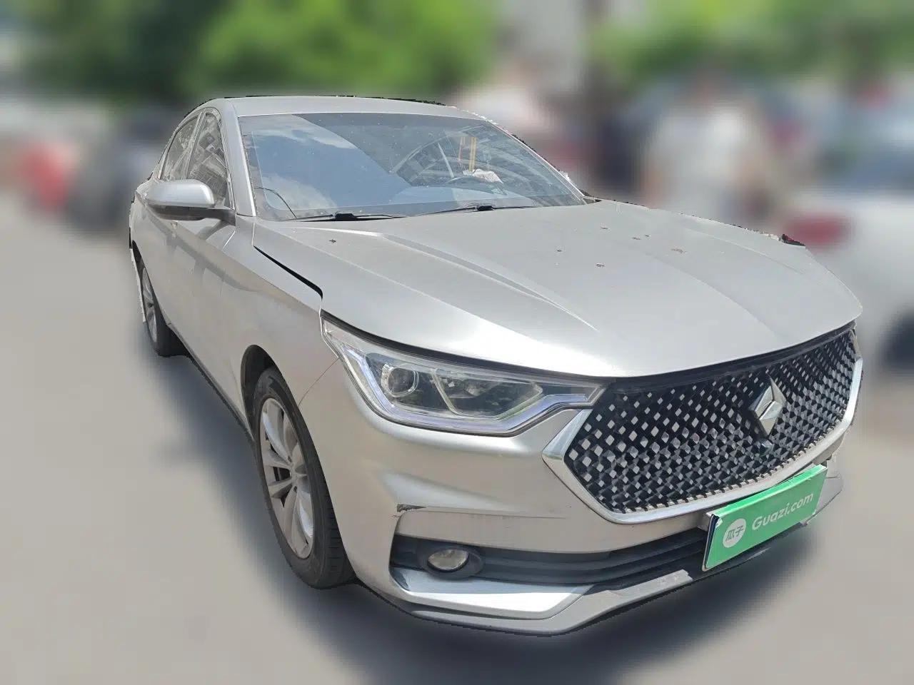 Baojun RC-6 2019 1.5T CVT 24-Hour Online Luxury Edition — миниатюра 3