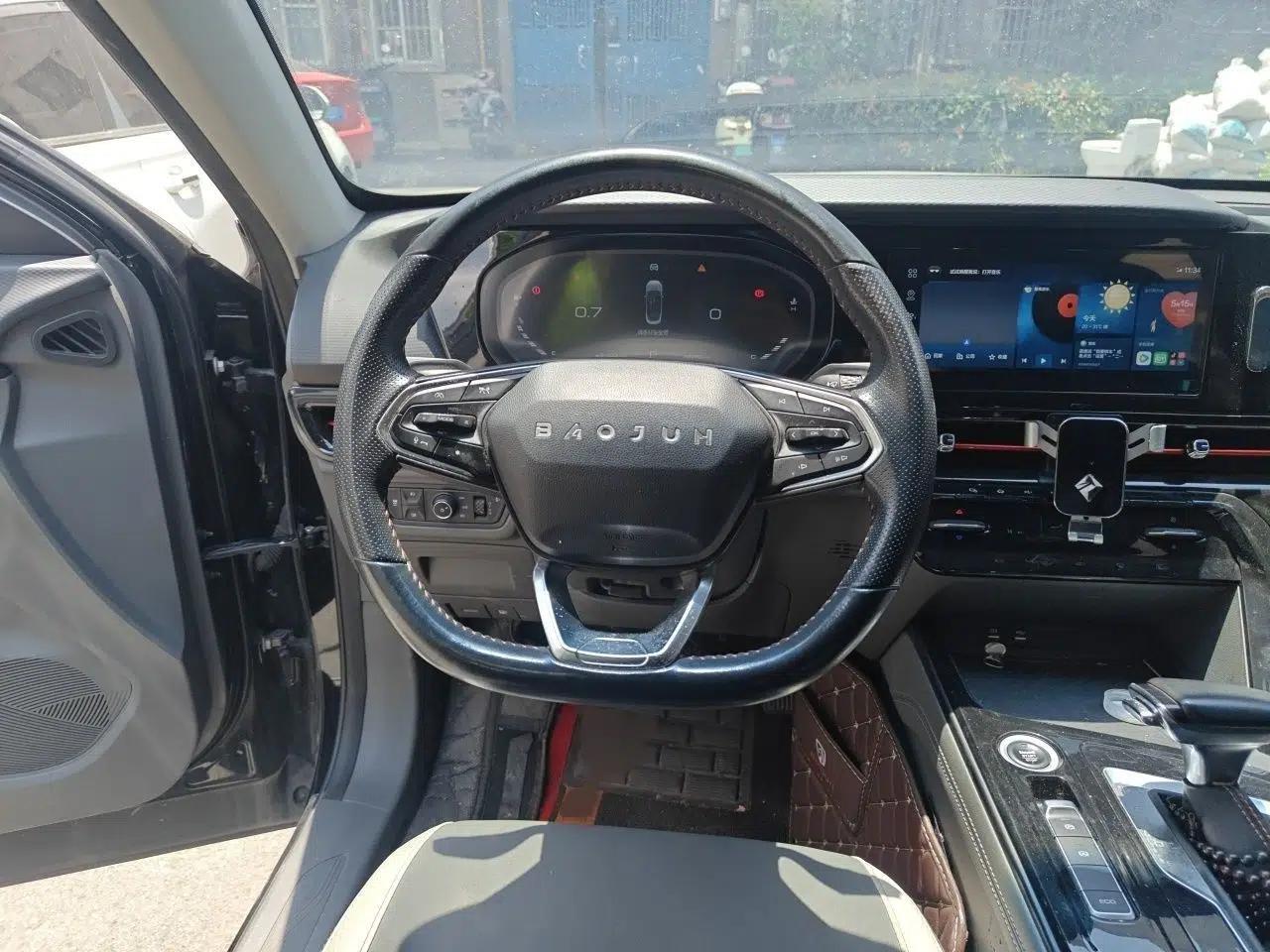 Baojun RC-6 2019 1.5T CVT 24-Hour Online Luxury Edition — миниатюра 9