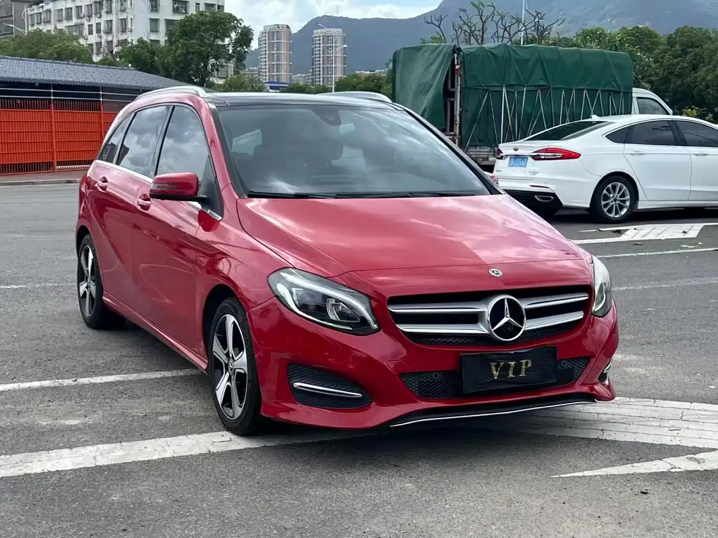 2017 Mercedes-Benz B-Class B 200 Fashion Edition — миниатюра 3