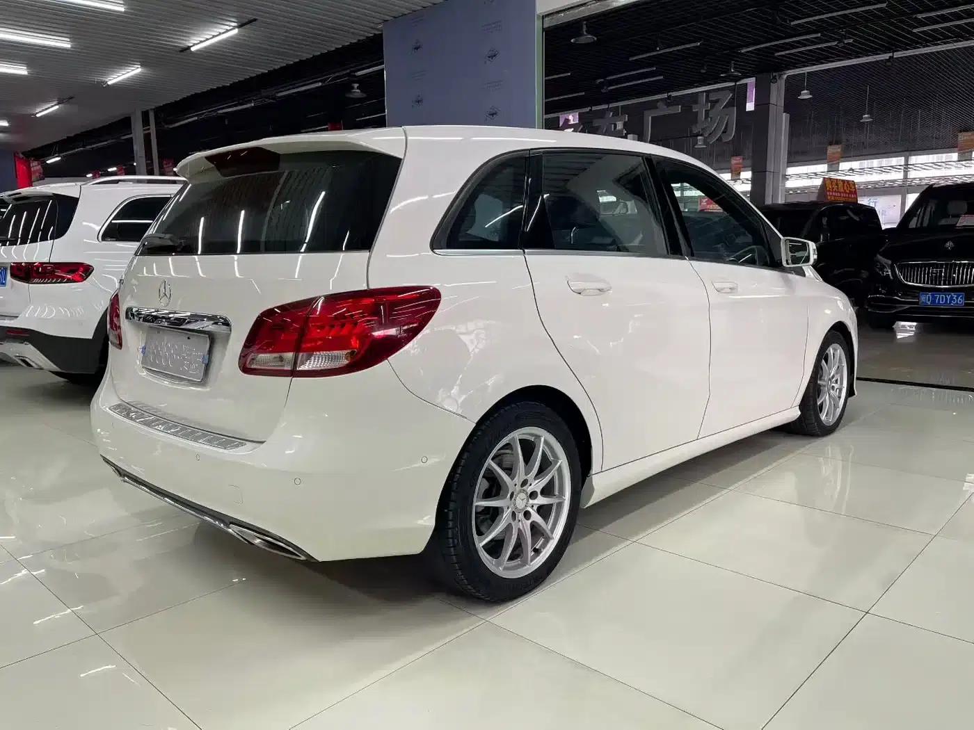 2015 Mercedes-Benz B-Class B 200 Dynamic — миниатюра 7