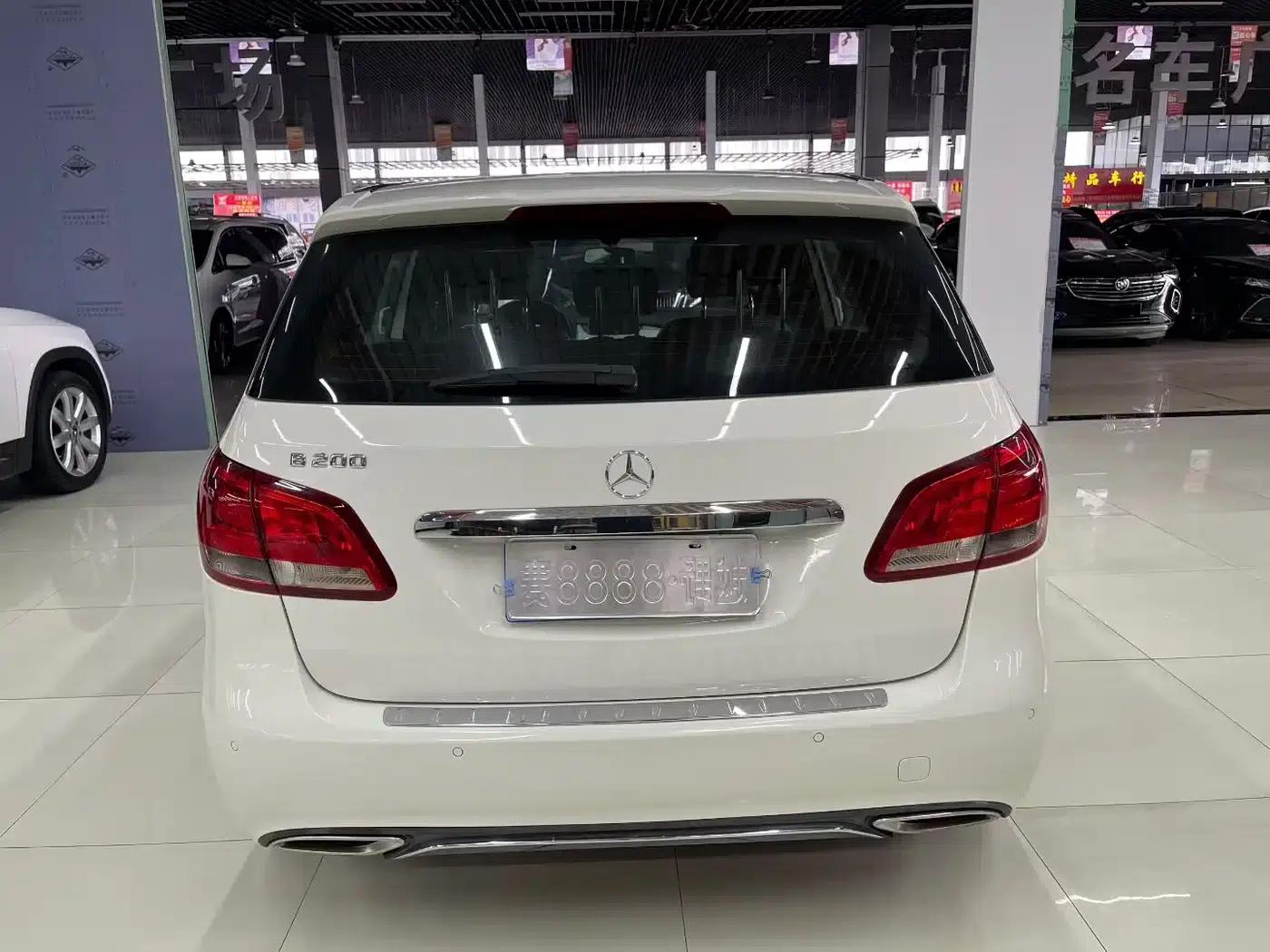2015 Mercedes-Benz B-Class B 200 Dynamic — миниатюра 8