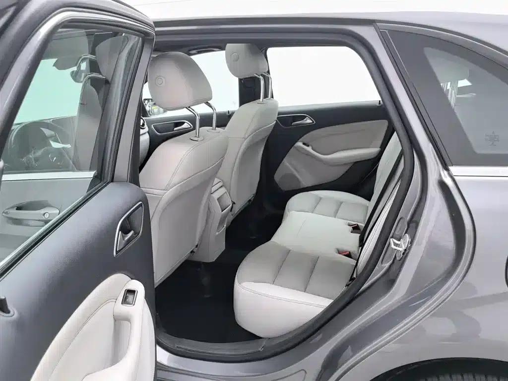 2015 Mercedes-Benz B-Class B 200 Dynamic — миниатюра 15