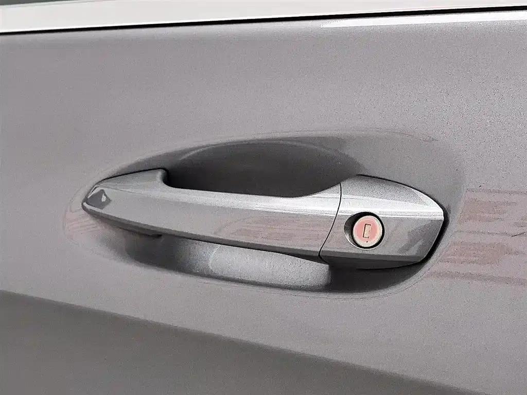 2015 Mercedes-Benz B-Class B 200 Dynamic — миниатюра 18
