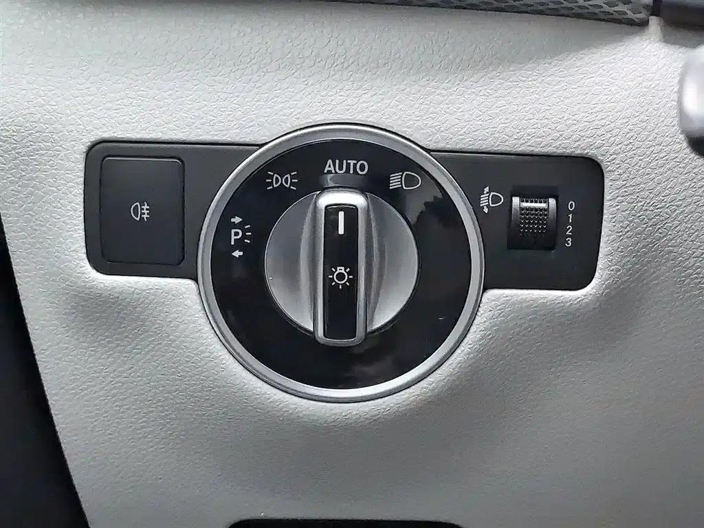 2015 Mercedes-Benz B-Class B 200 Dynamic — миниатюра 21