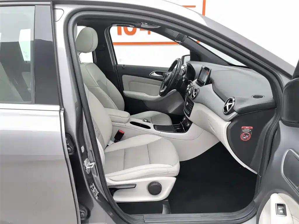 2015 Mercedes-Benz B-Class B 200 Dynamic — миниатюра 23