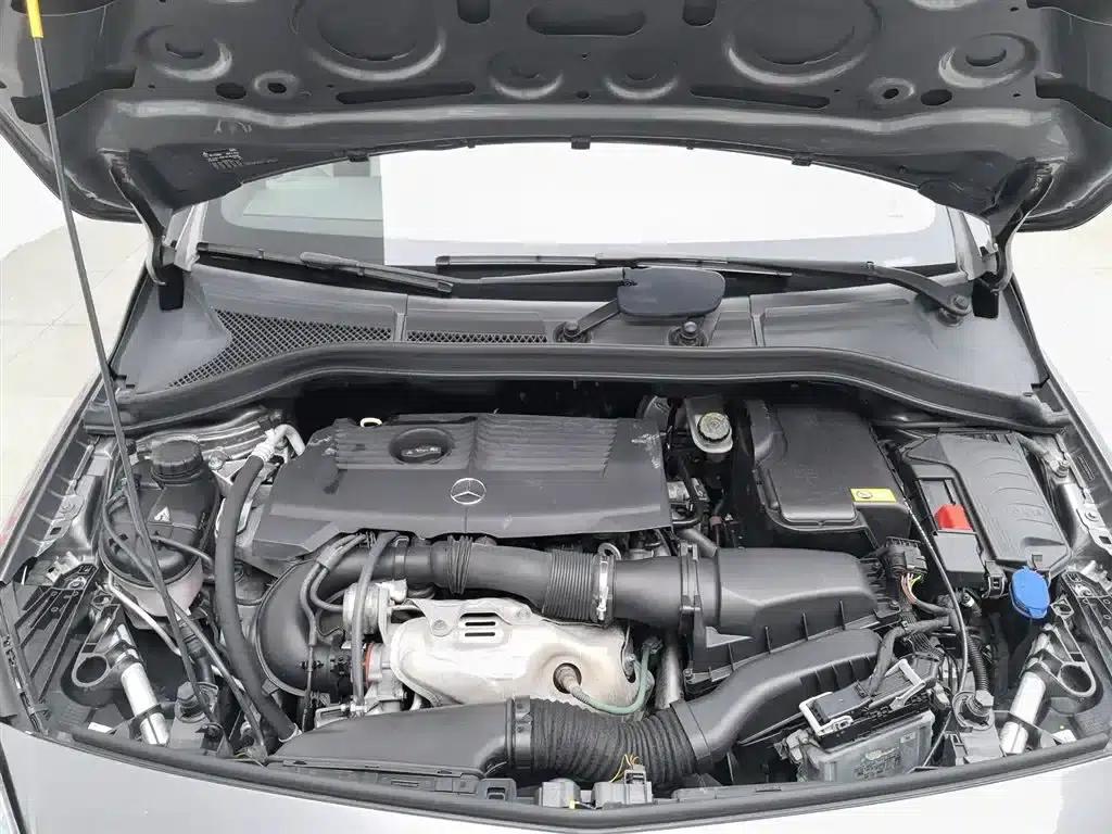 2015 Mercedes-Benz B-Class B 200 Dynamic — миниатюра 6
