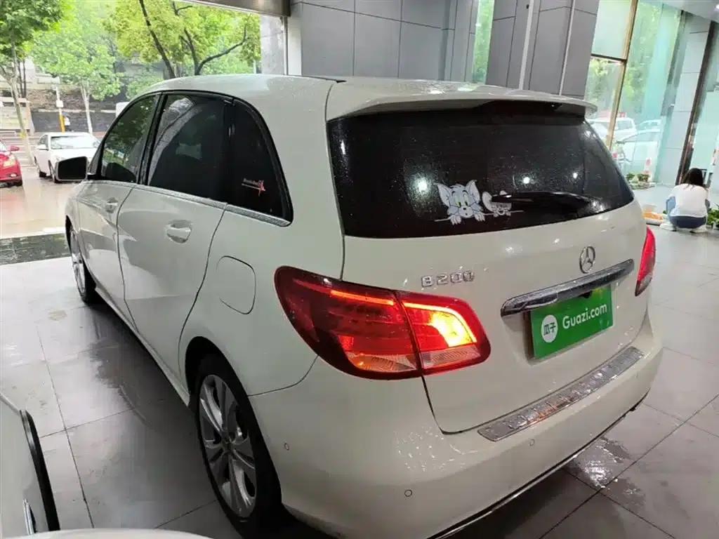 2017 Mercedes-Benz B-Class B 200 Dynamic — миниатюра 4