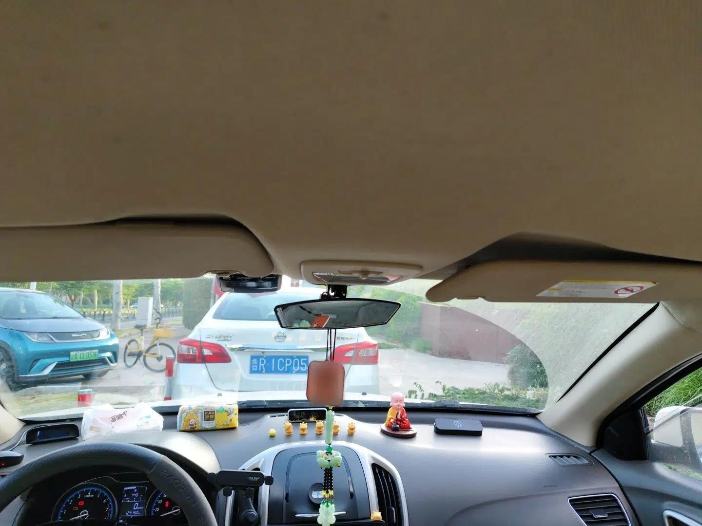 Baojun 610 2014 1.5L manual Comfort trim level — миниатюра 19
