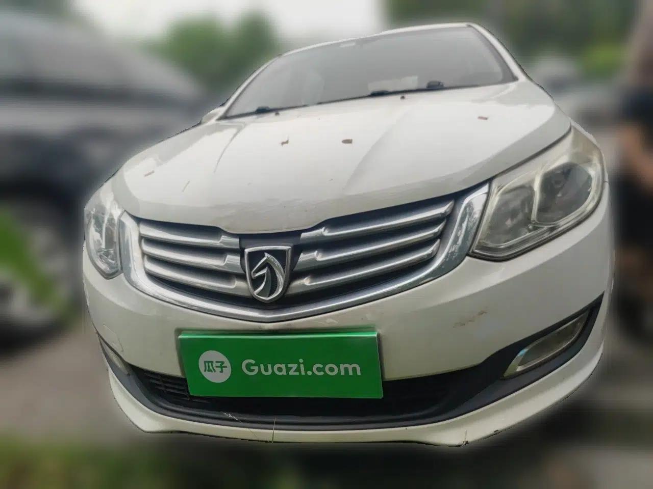 Baojun 610 2014 1.5L manual Comfort trim level — миниатюра 2