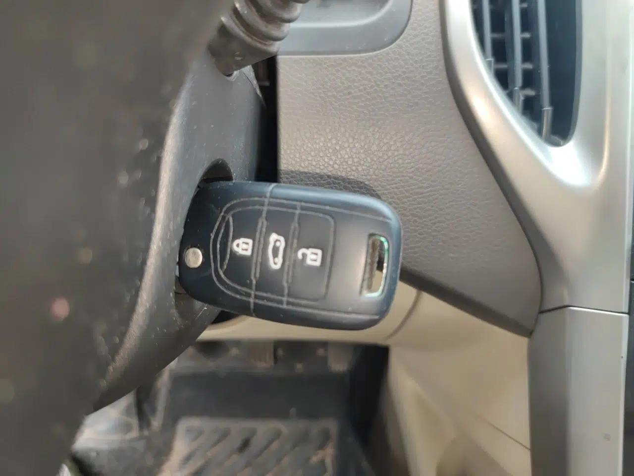 Baojun 610 2014 1.5L manual Comfort trim level — миниатюра 9