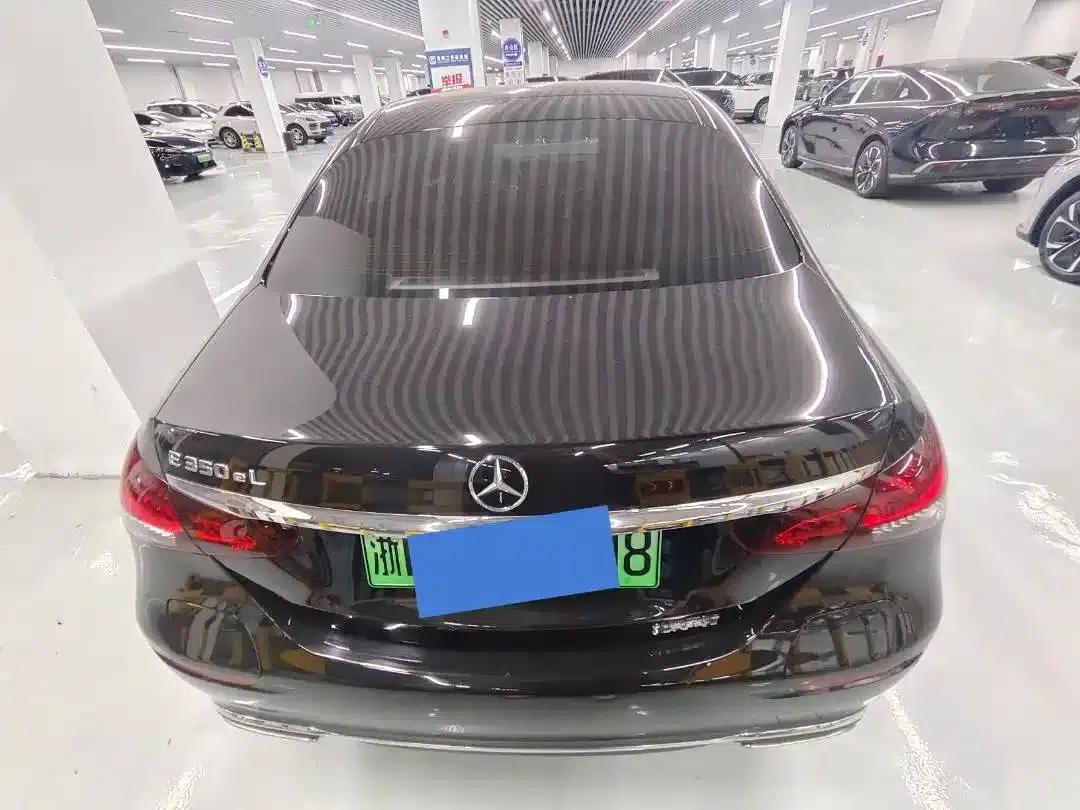 Mercedes-Benz E-Class PHEV 2022 E 350 e L Plug-in Hybrid Sedan — миниатюра 7