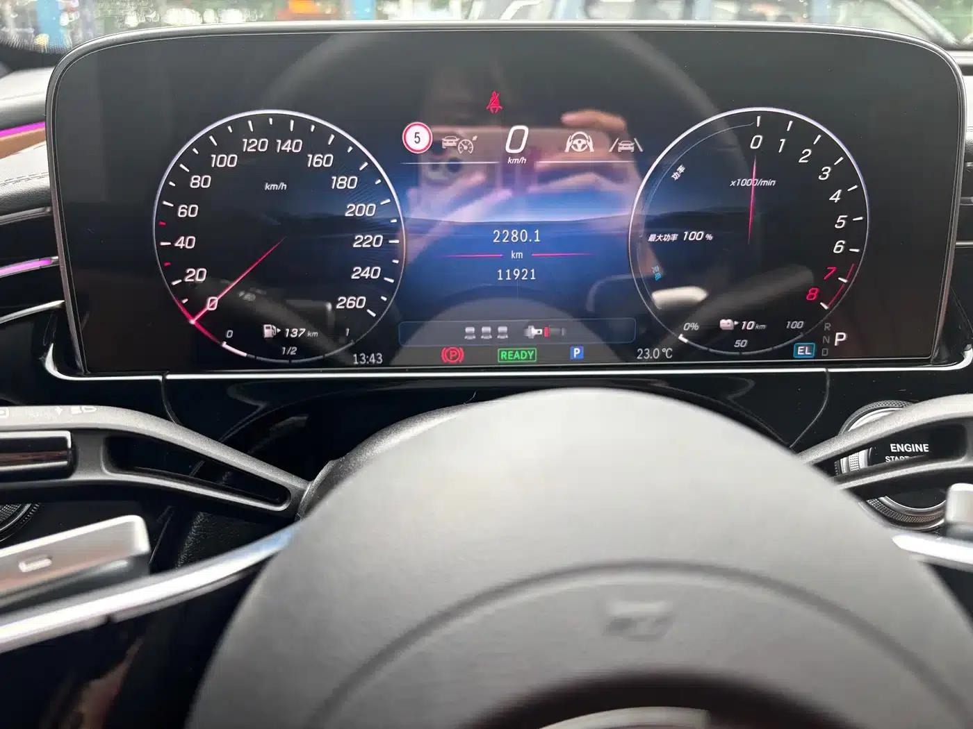 Mercedes-Benz E-Class PHEV 2024 E 350 e L Plug-in Hybrid Sedan — миниатюра 12
