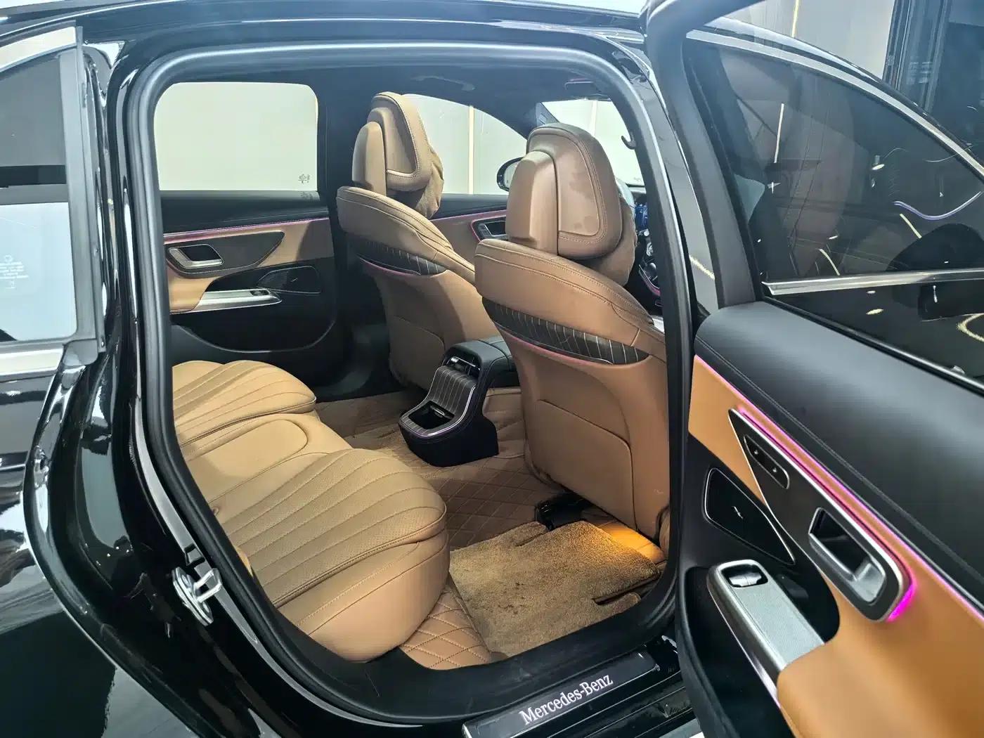 Mercedes-Benz E-Class PHEV 2024 E 350 e L Plug-in Hybrid Sedan — миниатюра 7