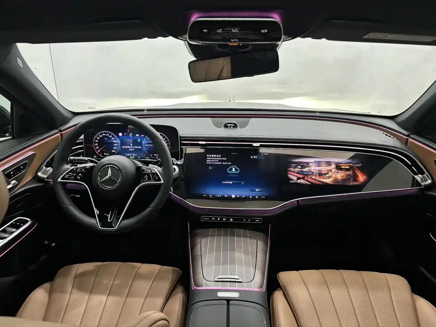 Mercedes-Benz E-Class PHEV 2024 E 350 e L Plug-in Hybrid Sedan — миниатюра 13