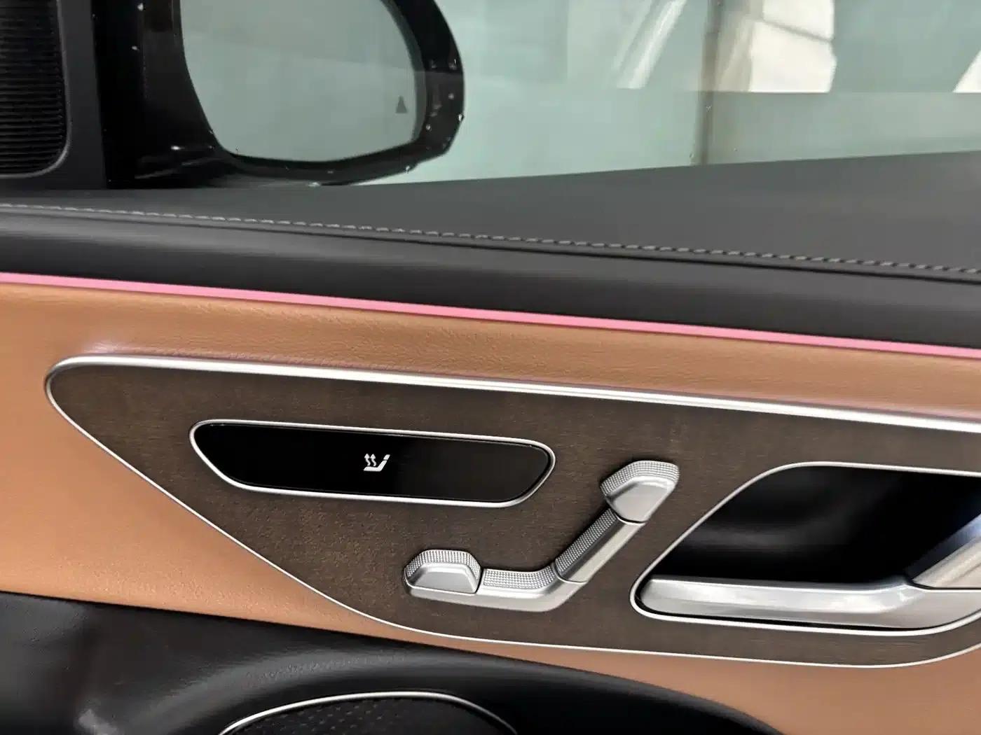 Mercedes-Benz E-Class PHEV 2024 E 350 e L Plug-in Hybrid Sedan — миниатюра 25