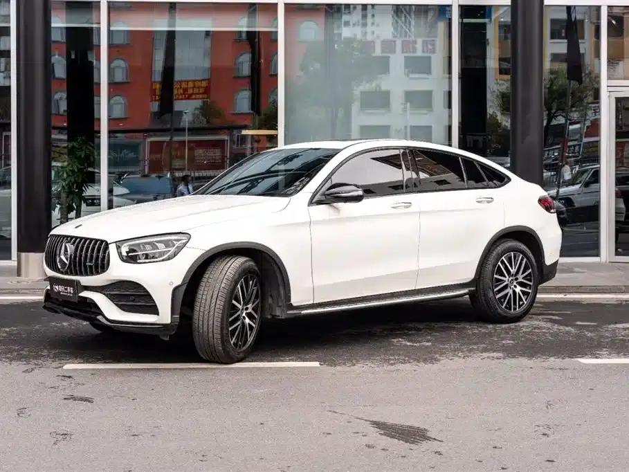 2020 Mercedes-Benz GLC Coupe, GLC 300 4MATIC Coupe SUV — миниатюра 2