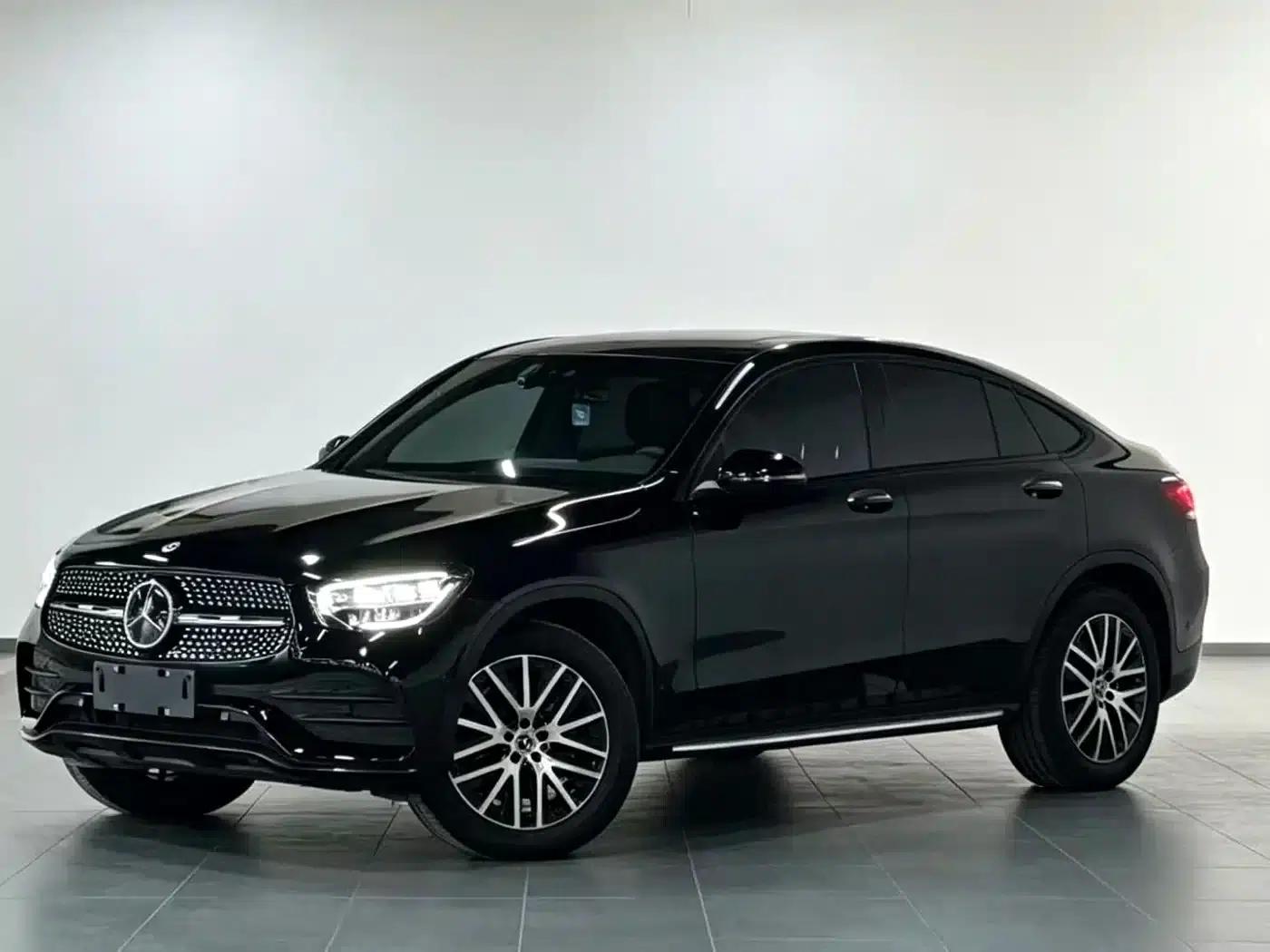 2021 Mercedes-Benz GLC Coupe, GLC 300 4MATIC Coupe SUV — миниатюра 1