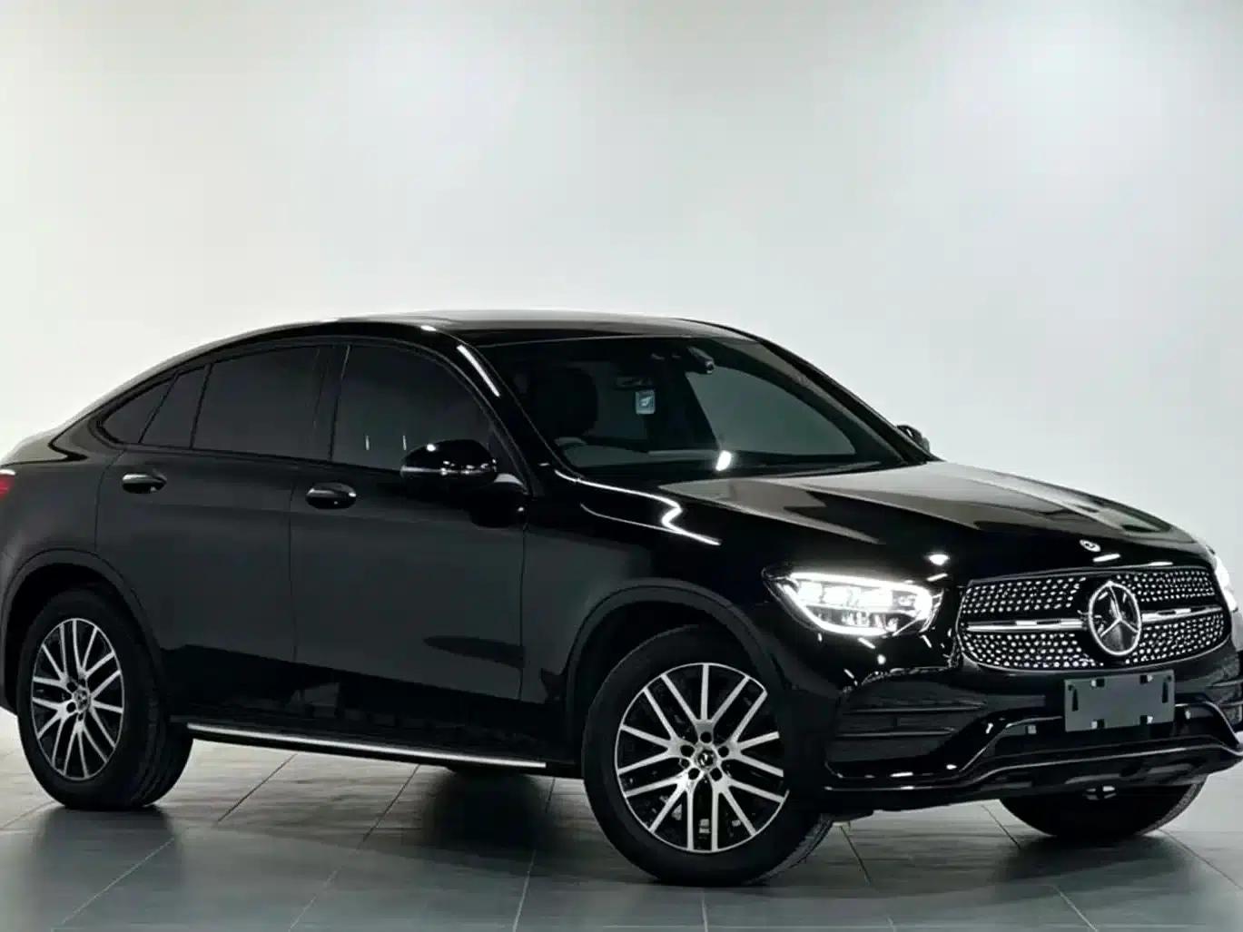 2021 Mercedes-Benz GLC Coupe, GLC 300 4MATIC Coupe SUV — миниатюра 3