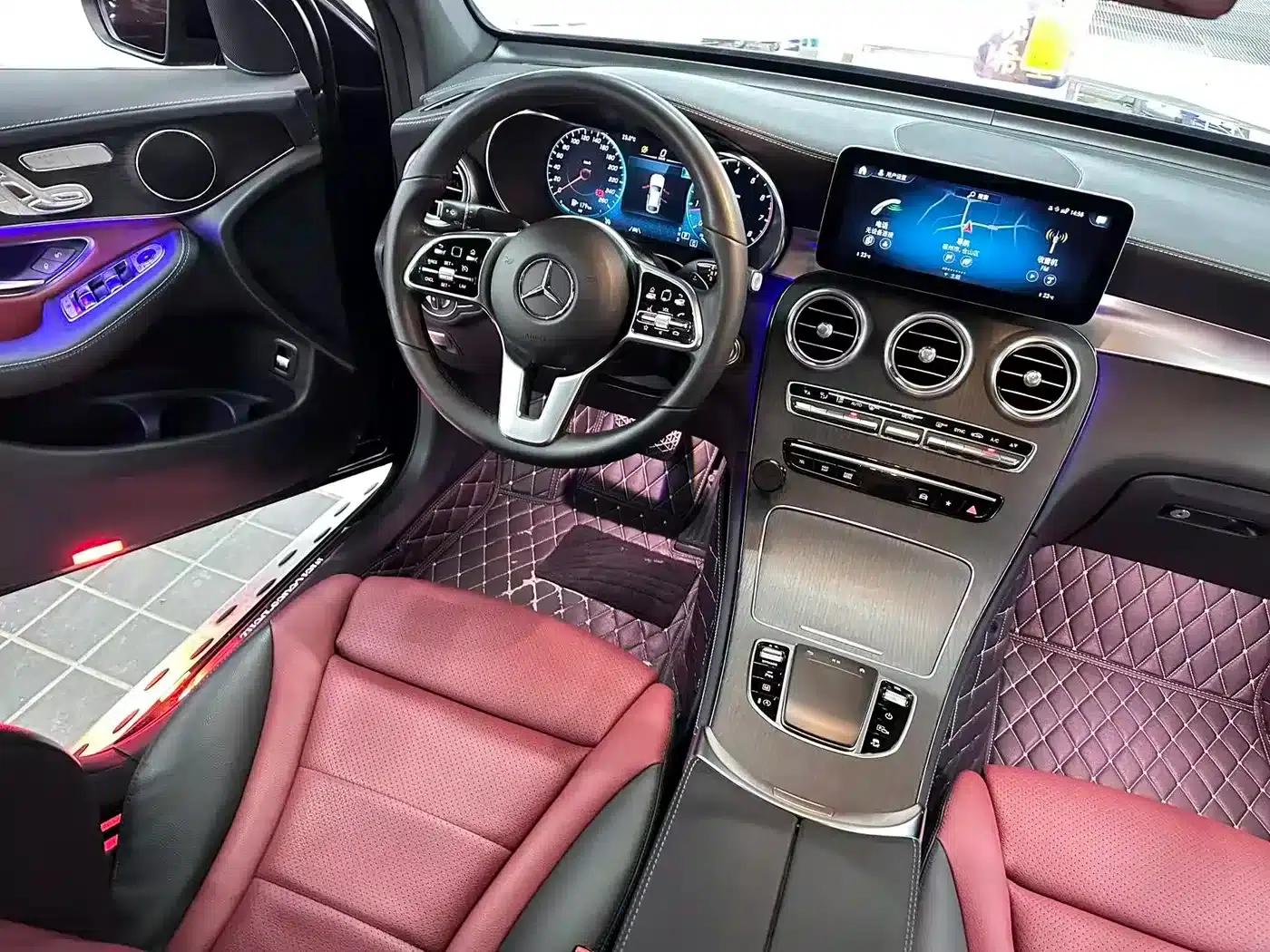 2021 Mercedes-Benz GLC Coupe, GLC 300 4MATIC Coupe SUV — миниатюра 9