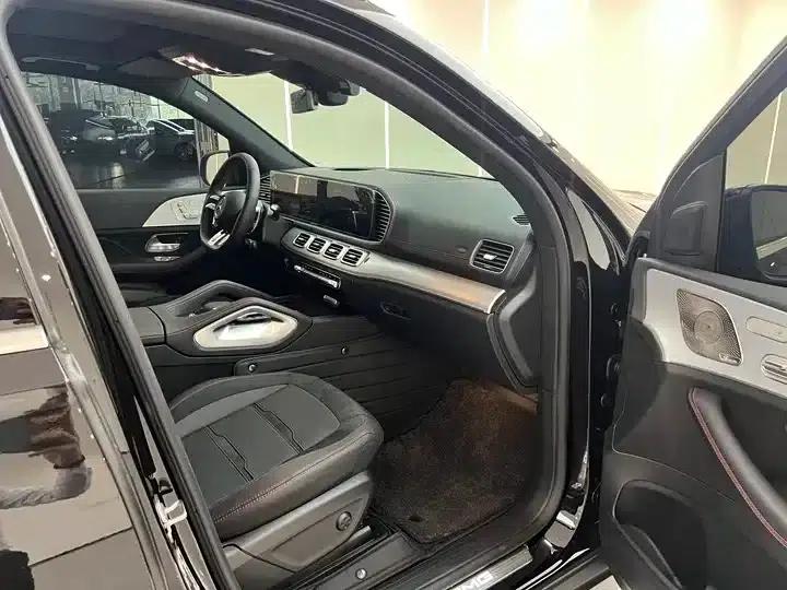 2025 Mercedes-Benz GLE AMG Facelift AMG GLE 53 4MATIC+ — миниатюра 7