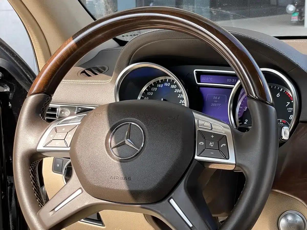 Mercedes-Benz GL-Class 2013 GL 500 4MATIC — миниатюра 11