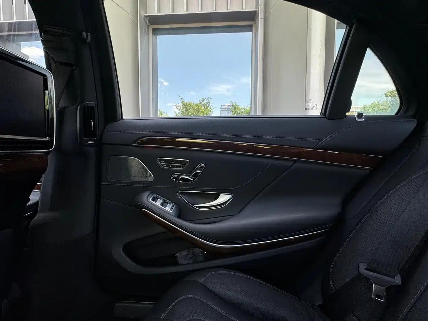 2016 Mercedes-Benz S-Class AMG S 63 L 4MATIC — миниатюра 17