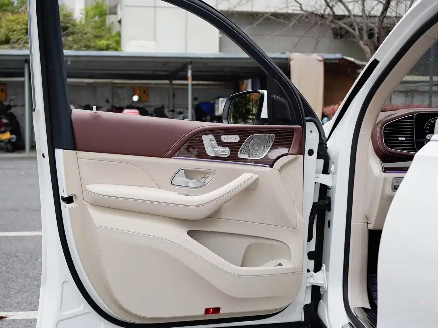 2022 Maybach GLS 480 4MATIC — миниатюра 17