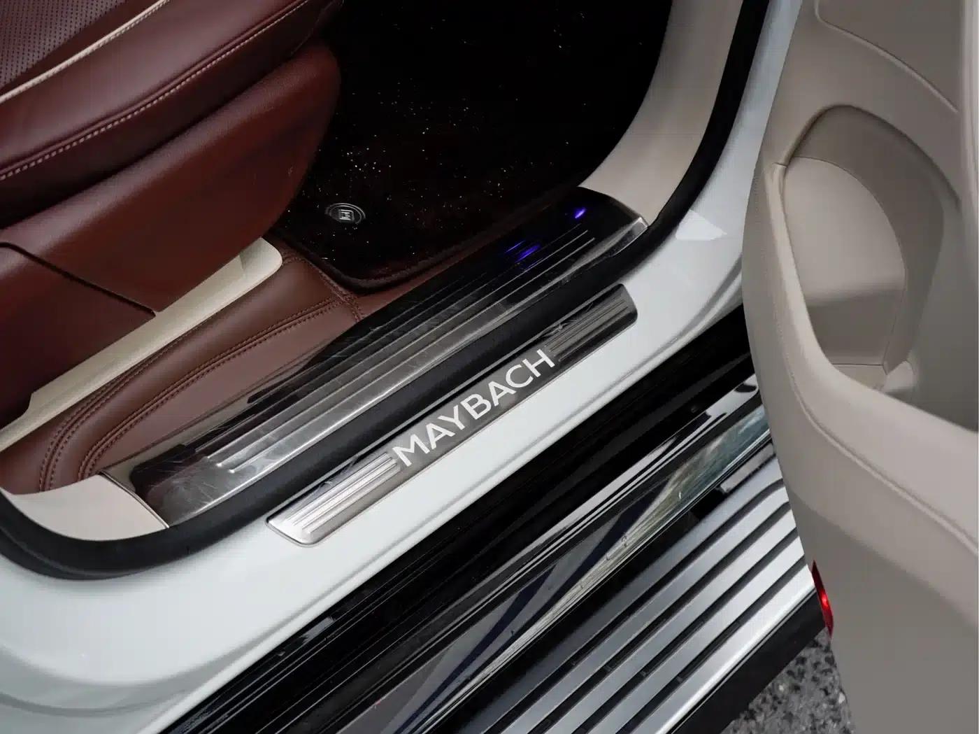 2022 Maybach GLS 480 4MATIC — миниатюра 21