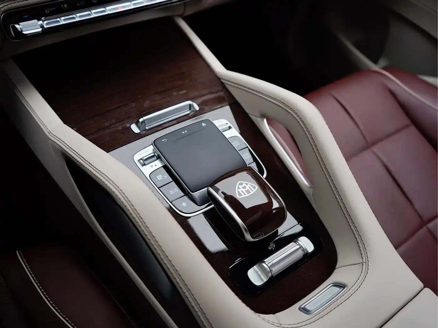 2022 Maybach GLS 480 4MATIC — миниатюра 22