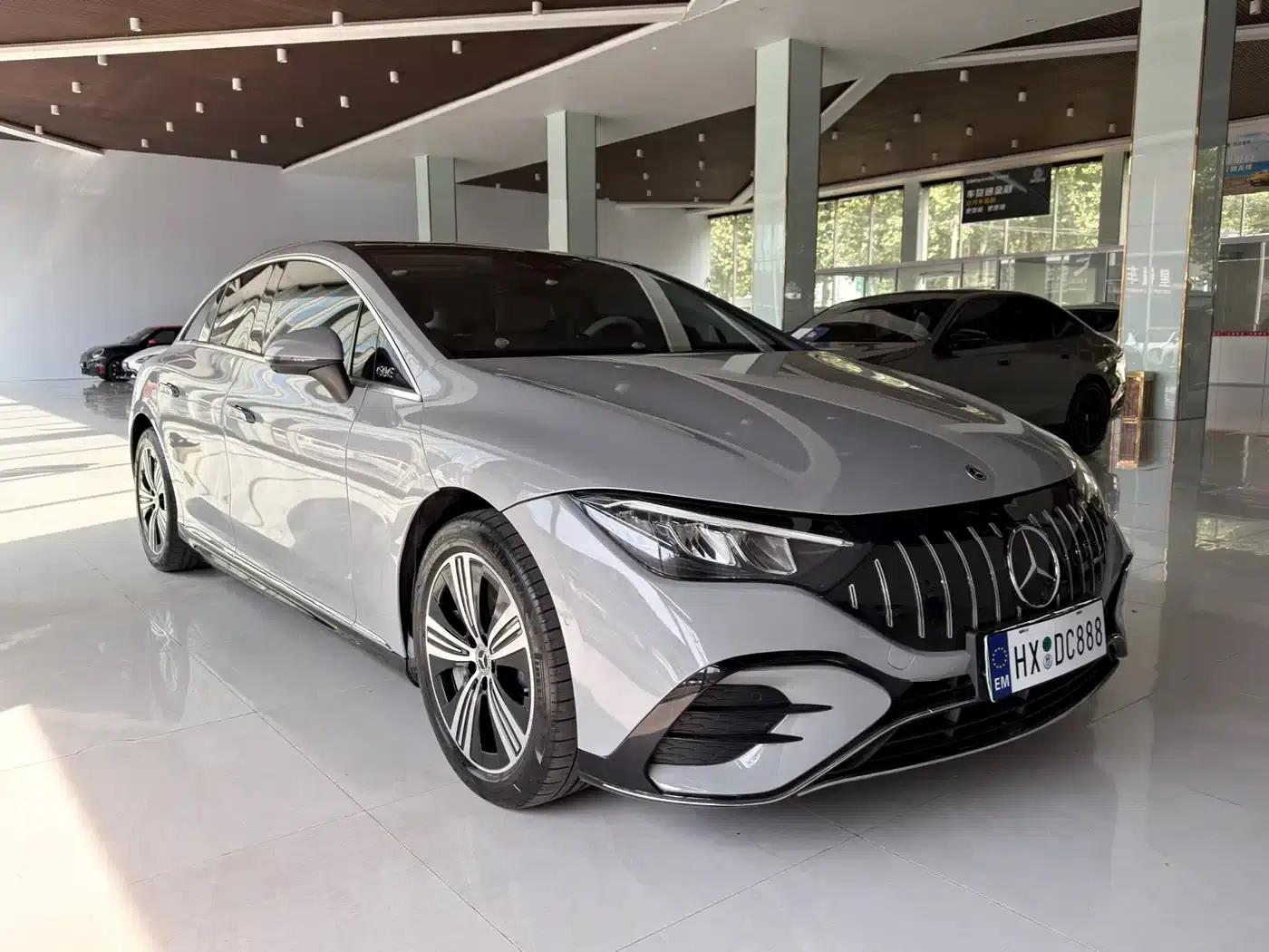 Mercedes-Benz EQE 2022 350 Luxury Edition — миниатюра 2