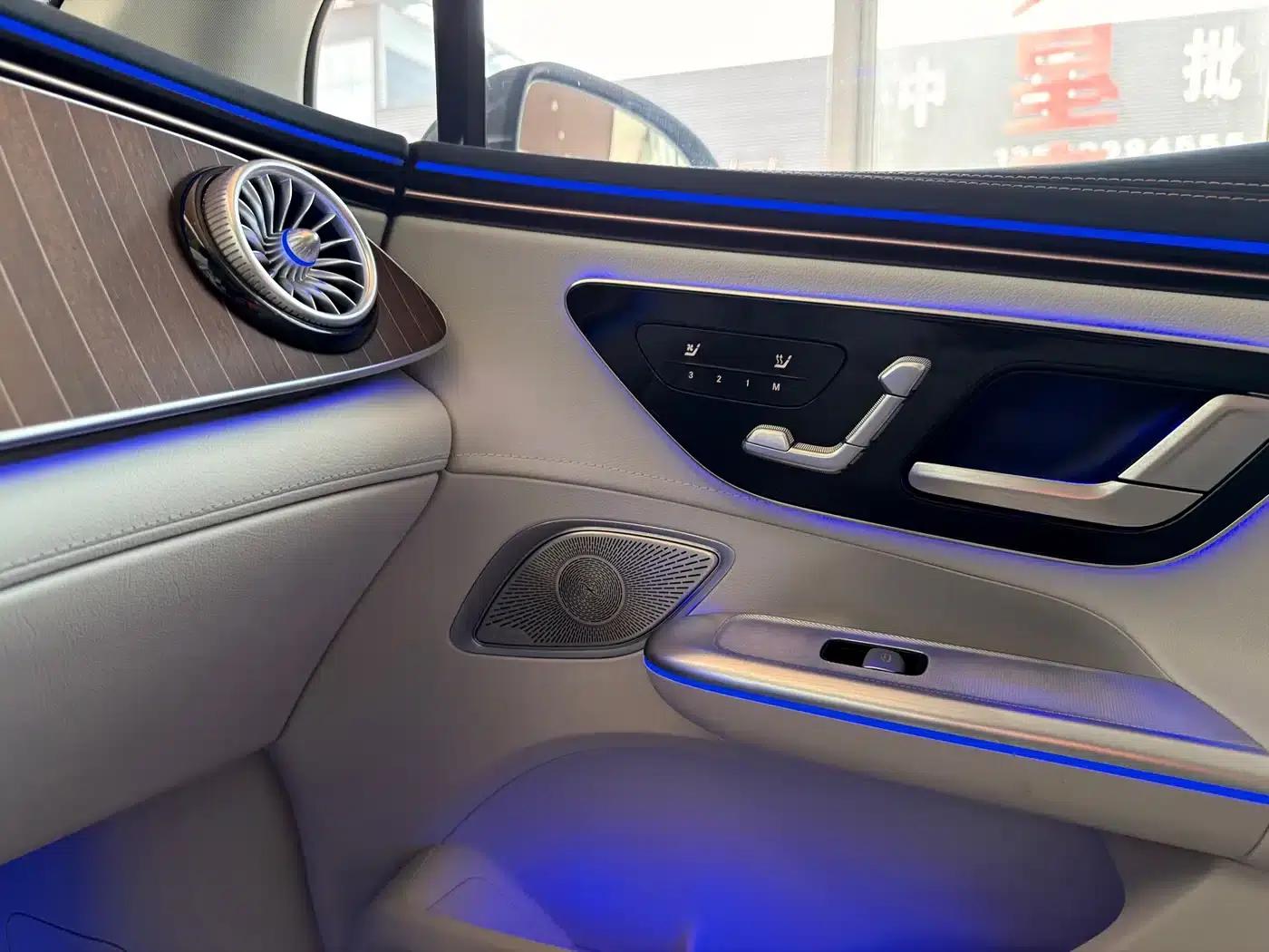 Mercedes-Benz EQE 2022 350 Luxury Edition — миниатюра 7