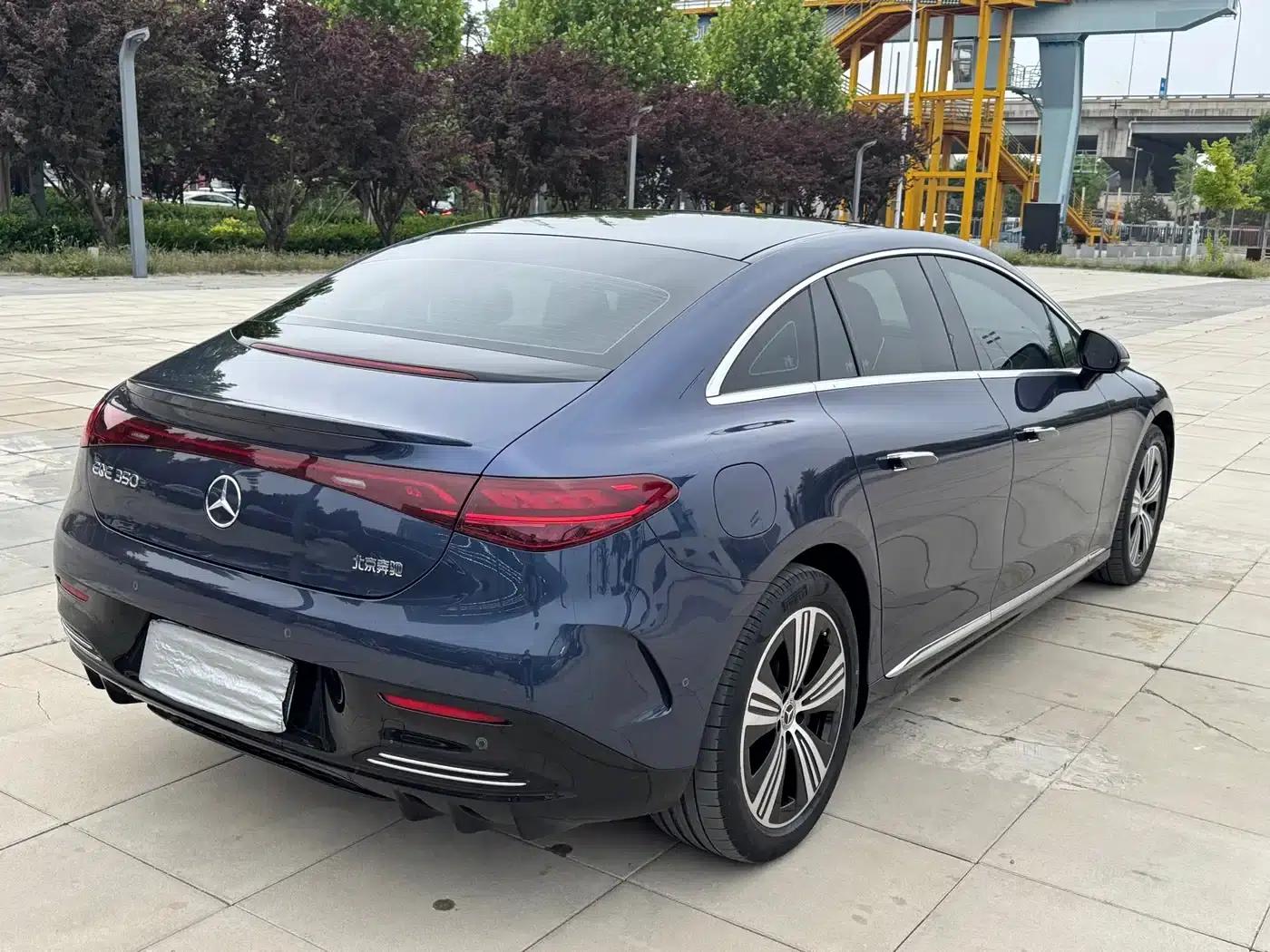 Mercedes-Benz EQE 2022 350 Pioneer Edition — миниатюра 7