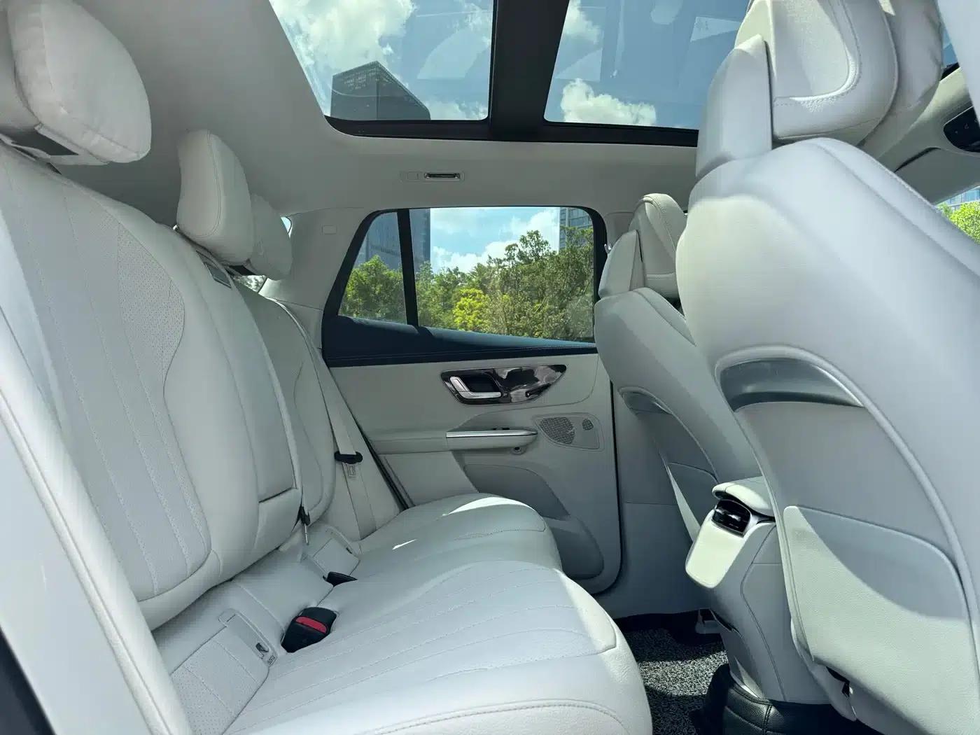 Mercedes-Benz EQE SUV 2023 350 4MATIC Luxury Edition — миниатюра 14