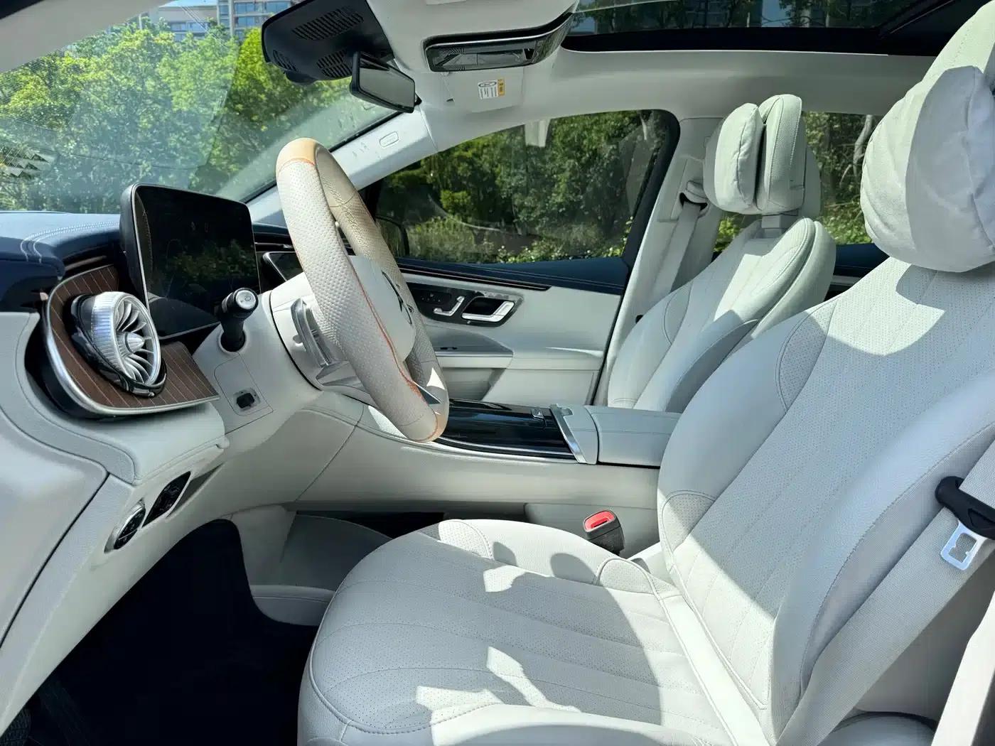 Mercedes-Benz EQE SUV 2023 350 4MATIC Luxury Edition — миниатюра 5