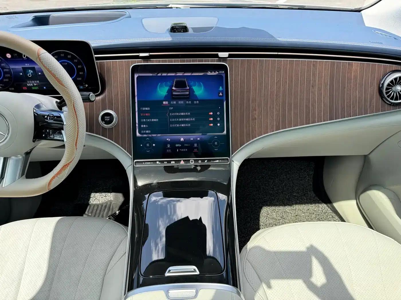 Mercedes-Benz EQE SUV 2023 350 4MATIC Luxury Edition — миниатюра 9