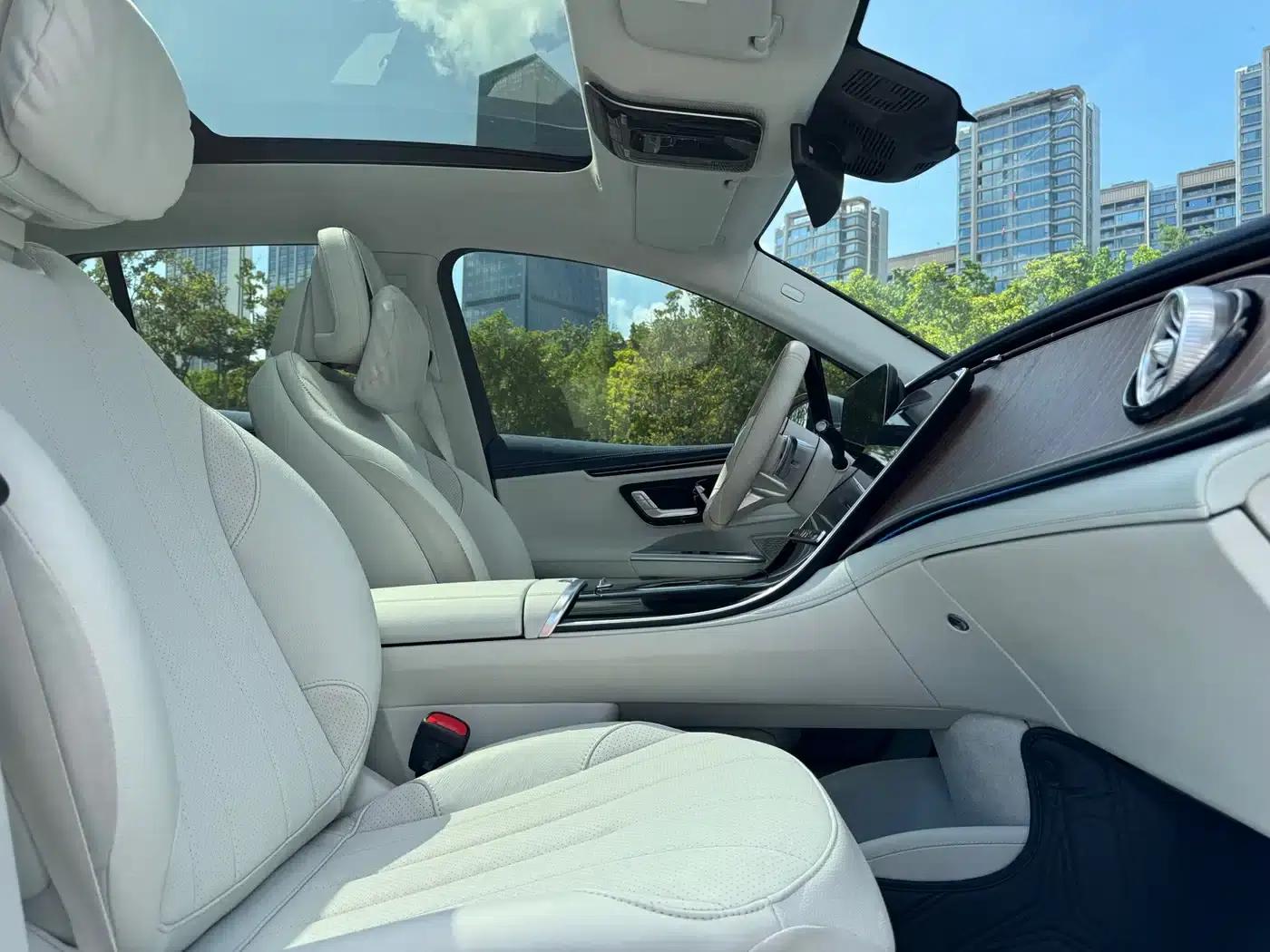 Mercedes-Benz EQE SUV 2023 350 4MATIC Luxury Edition — миниатюра 10