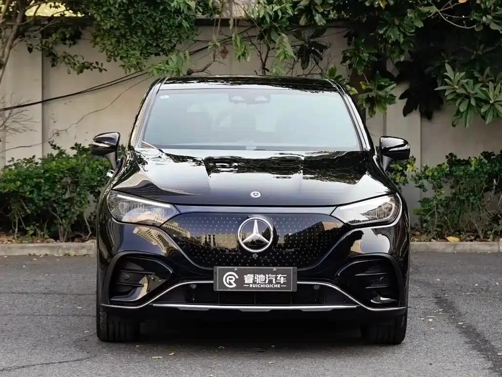 Mercedes-Benz EQE SUV 2024 500 4MATIC Luxury Edition — миниатюра 2