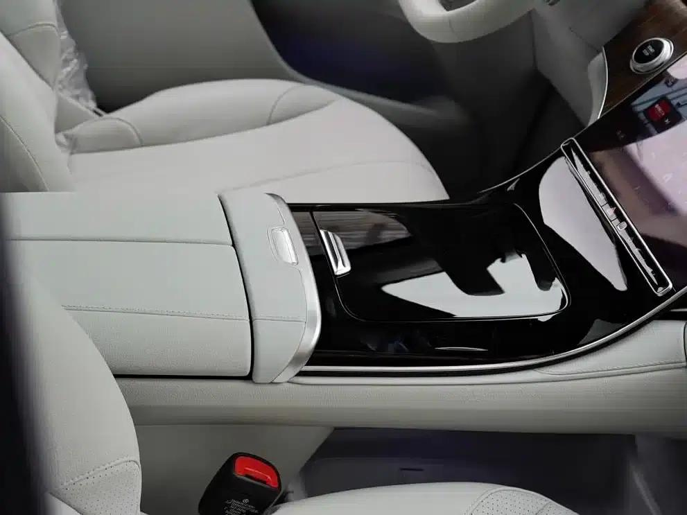 Mercedes-Benz EQE SUV 2024 500 4MATIC Luxury Edition — миниатюра 14
