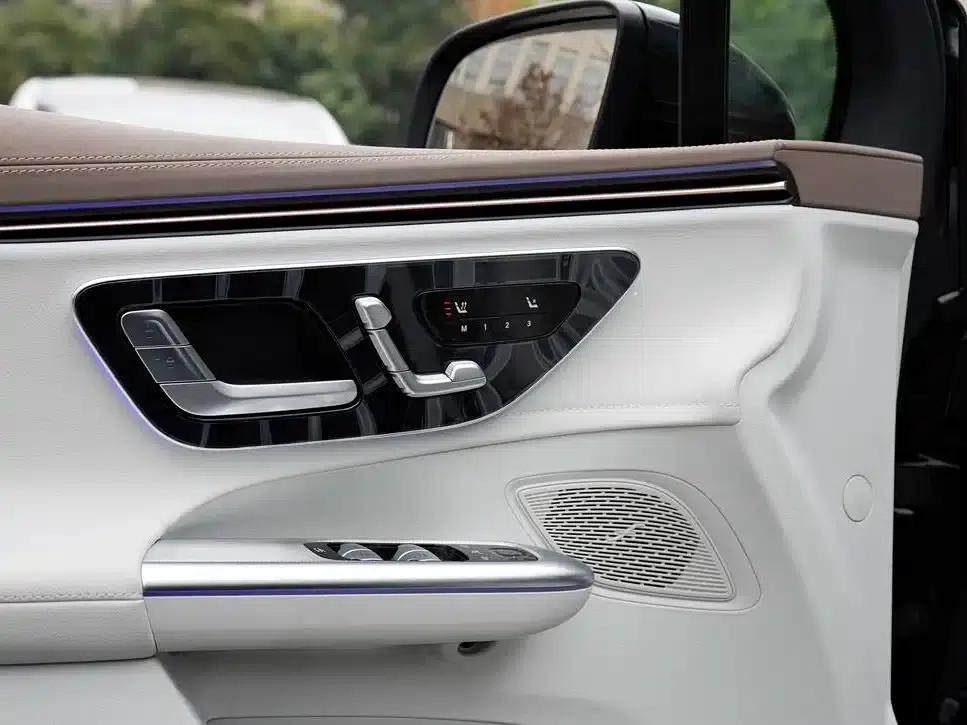 Mercedes-Benz EQE SUV 2024 500 4MATIC Luxury Edition — миниатюра 18