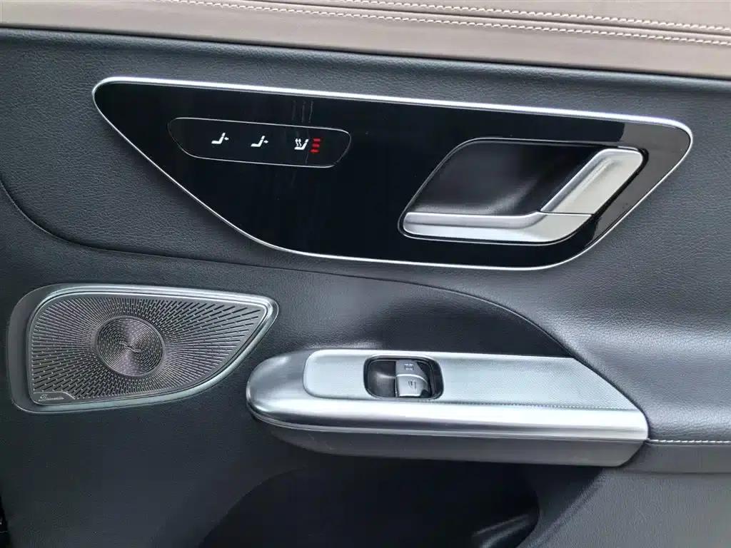 Mercedes-Benz EQE SUV 2024 500 4MATIC Luxury Edition — миниатюра 7