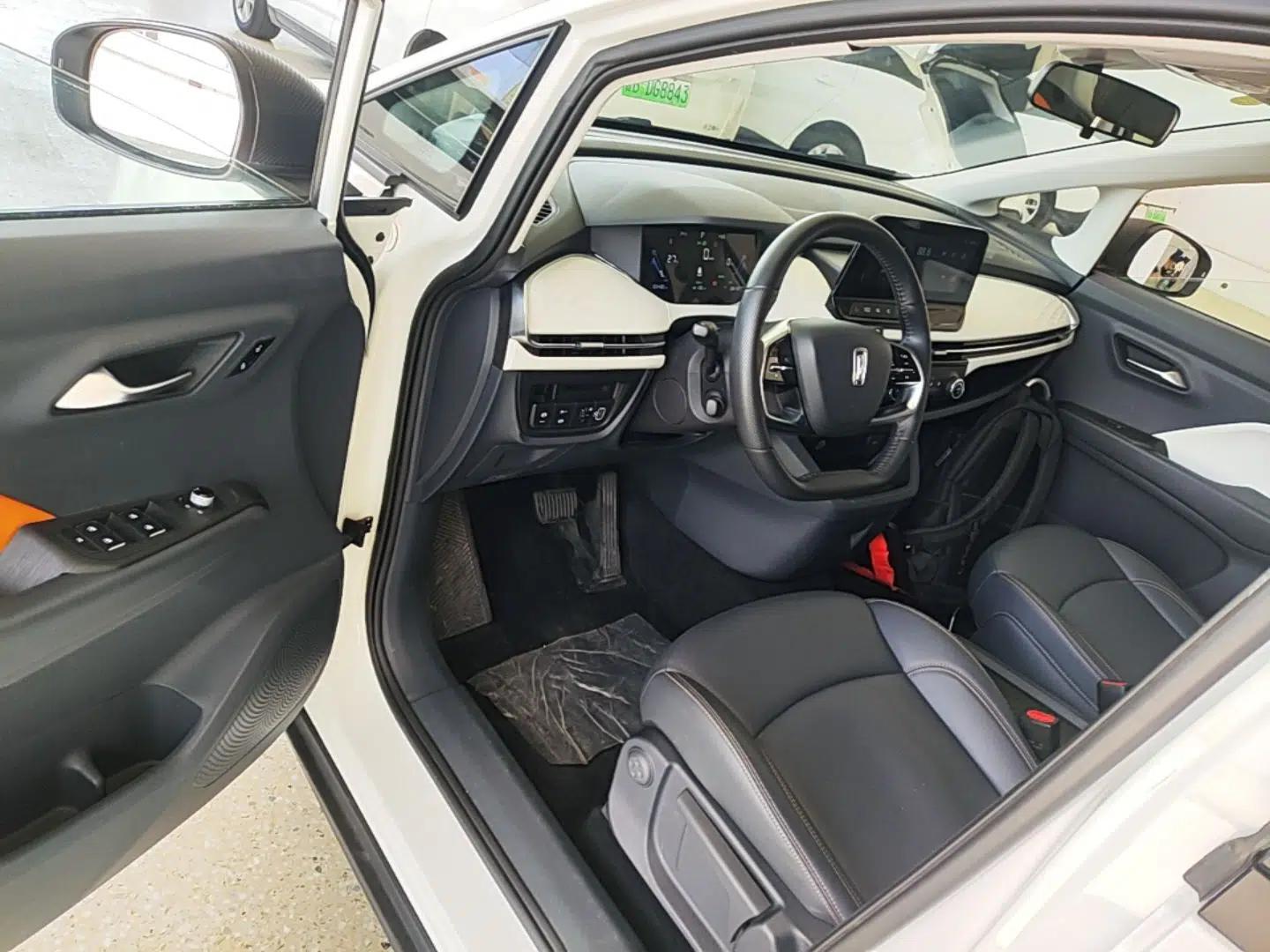 Bestune NAT 2023 PRO Comfort Travel Edition 425km — миниатюра 19
