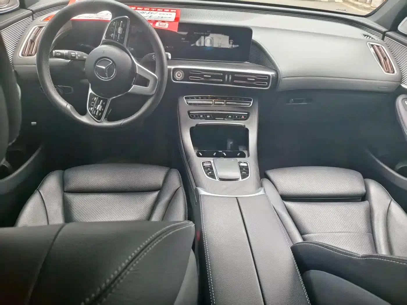 Mercedes-Benz EQC 2021 Model EQC 400 4MATIC — миниатюра 13